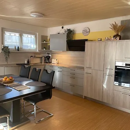 Helle, Gemuetliche, Kuehle,moderne Naehe Europapark, Strassburg, Schwarzwald Appartamento Appenweier