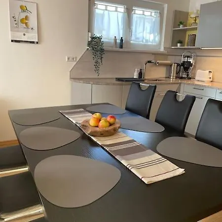 Helle, Gemuetliche, Kuehle,moderne Naehe Europapark, Strassburg, Schwarzwald Apartamento