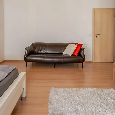 Helle, Gemuetliche, Kuehle,moderne Naehe Europapark, Strassburg, Schwarzwald Appartamento Appenweier